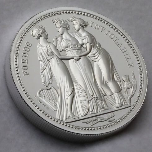 イギリス 2020年 エリザベス2世 スリーグレイシス 5ポンド(2oz)銀貨:裸-UNIVERSAL COIN