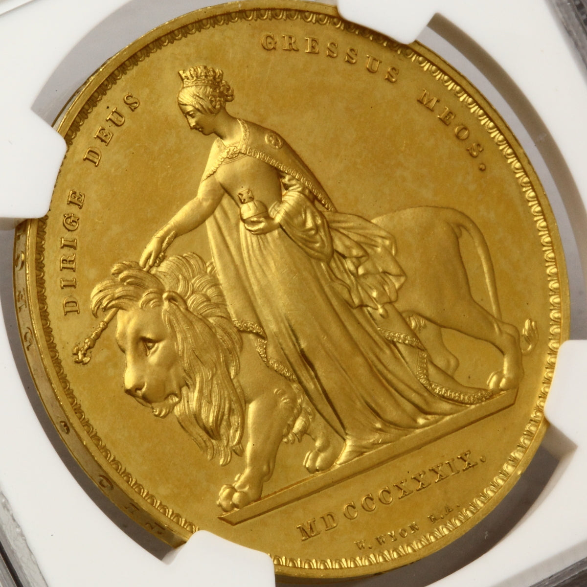 COA付 イギリス 2009年 ウナとライオン 金メッキメダル 1839 金貨 COA付 イギリス 2009年 ウナとライオン 金メッキメダル 1839