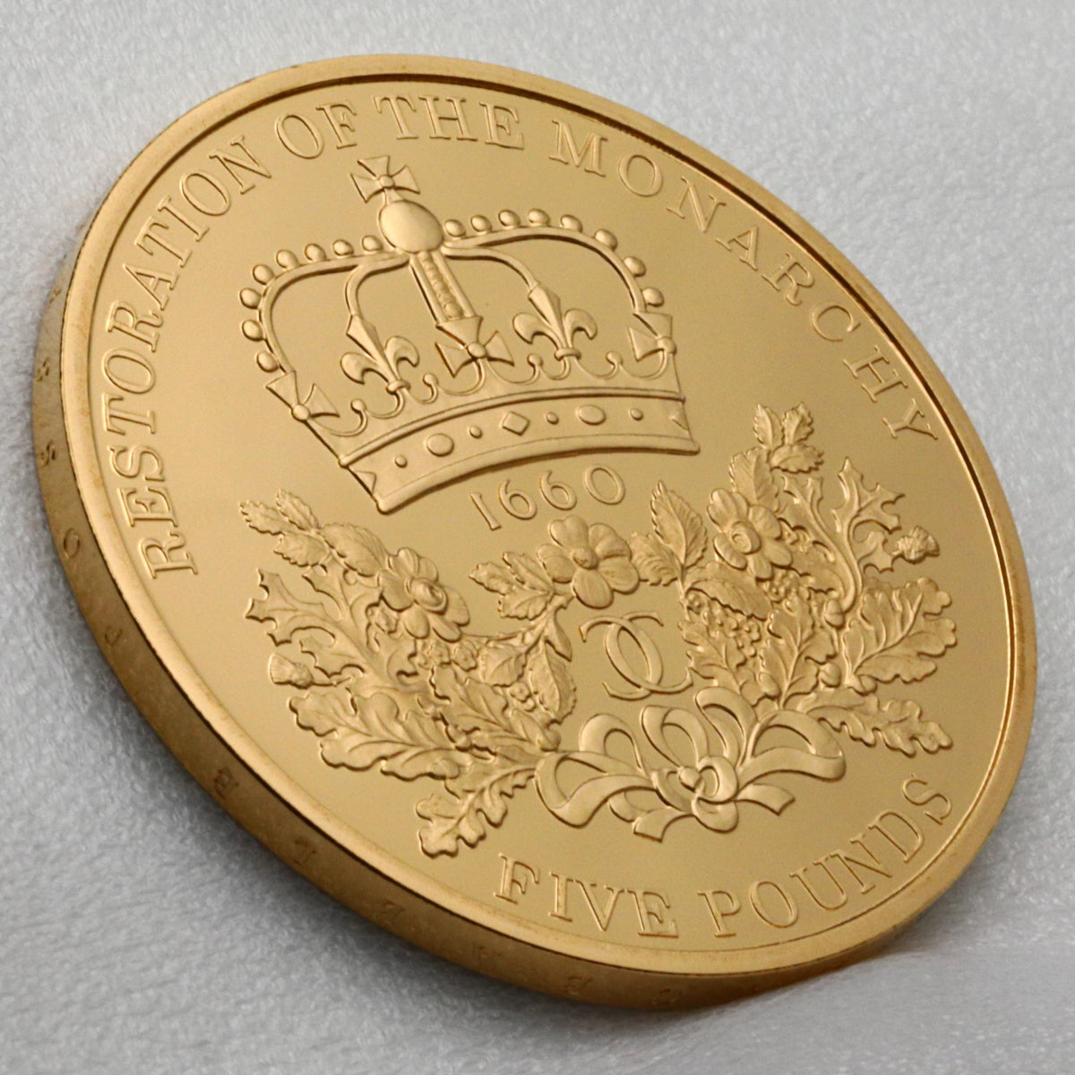 イギリス 2010年 王政復古350周年記念 5ポンド金貨 ROYAL MINT
